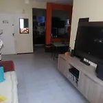 Quarto Solteiro Climatizado Em Condominio Residen
